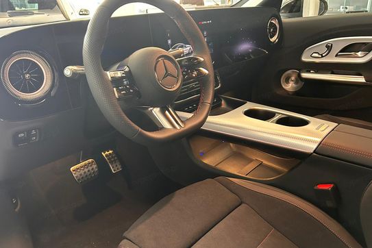 Mercedes CLA 200 AMG Line