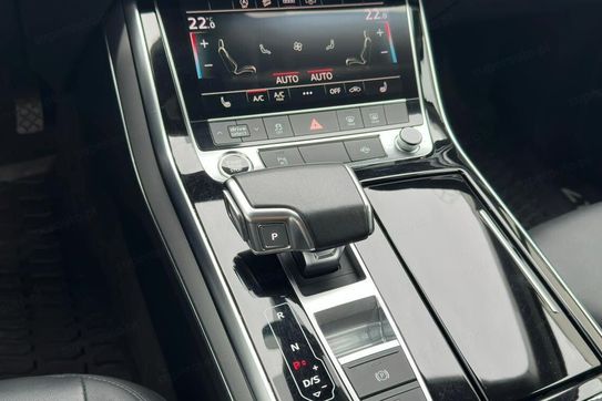 Audi Q7 50 TDI quattro S Line