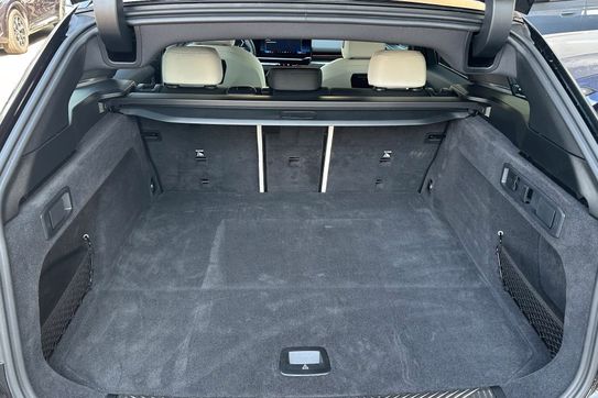 BMW Seria 5 Touring 520d xDrive M Sport