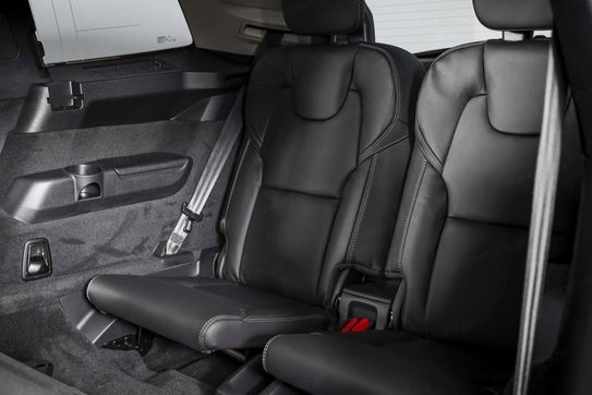 Volvo XC90 B5 B AWD Ultra Black Edition 7os