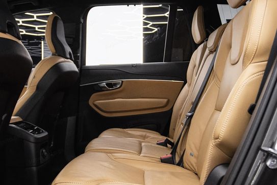 Volvo XC90 T8 AWD Plug-In Hybrid Plus Dark 7os aut