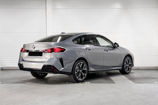 BMW Seria 2 Gran Coupe 220