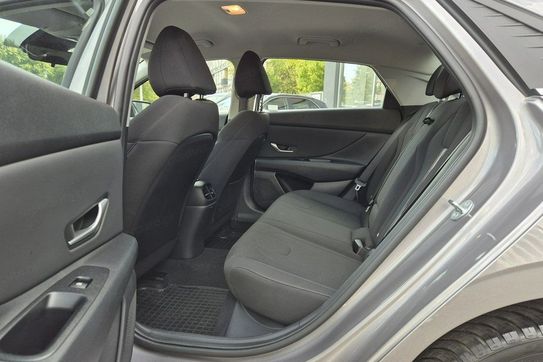 Hyundai Elantra 1.6 Smart CVT