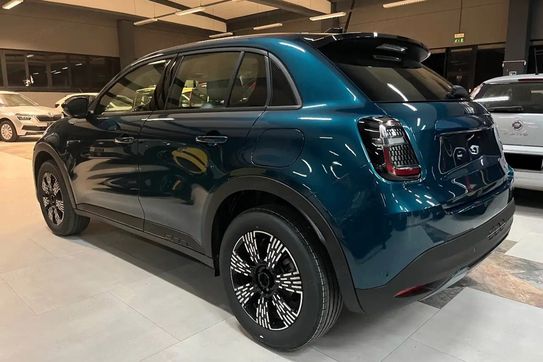 Fiat 600 Icon 1.2 Turbo Hybrid eDCT