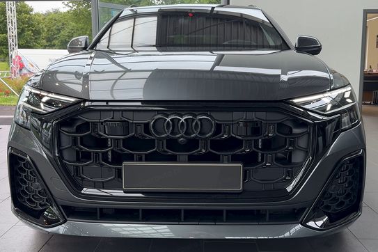 Audi Q8 SQ8 TFSI quattro