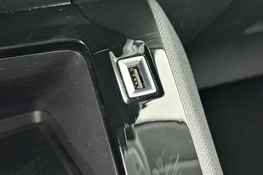 Peugeot 208 Allure BEV 50kWh AT