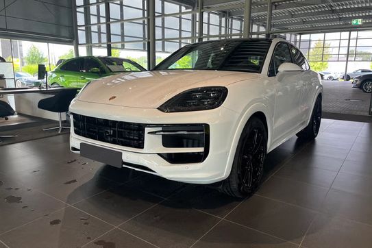 Porsche Cayenne Coupe Black Edition