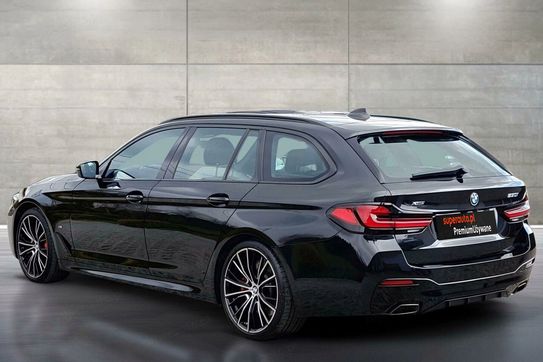 BMW Seria 5 Touring 530i xDrive M Sport