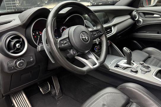 Alfa Romeo Stelvio Turbo Veloce Q4
