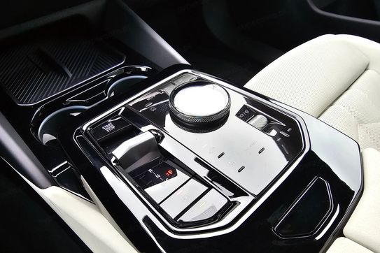 BMW Seria 5 520d xDrive M Sport aut