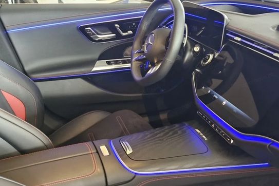 Mercedes Klasa E AMG 53 PHEV 4Matic+ 9G-Tronic