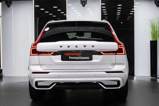 Volvo XC60 B4 B Plus Dark aut