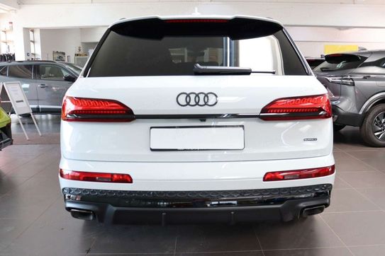 Audi Q7 50 TDI quattro S Line
