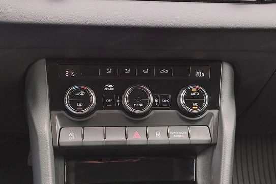 Skoda Karoq 1.5 TSI Selection DSG