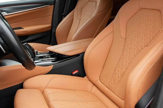 BMW Seria 5 Touring 530e M Sport