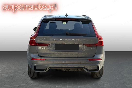 Volvo XC60 B4 B R-Design