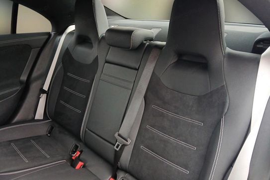 Mercedes CLA 250 4MATIC AMG Line
