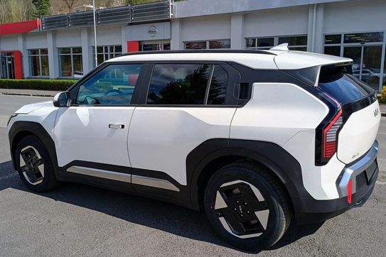 Kia EV3 81.4kWh Air
