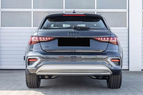 Audi A3 35 TFSI allstreet
