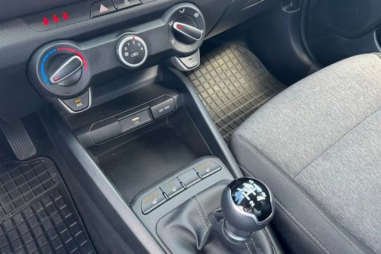 Kia Stonic 1.2 m