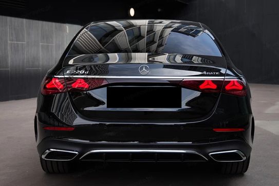 Mercedes Klasa E 220 d 4-Matic AMG