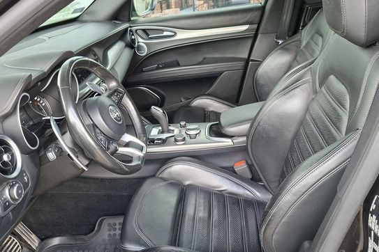 Alfa Romeo Stelvio Turbo Veloce Q4