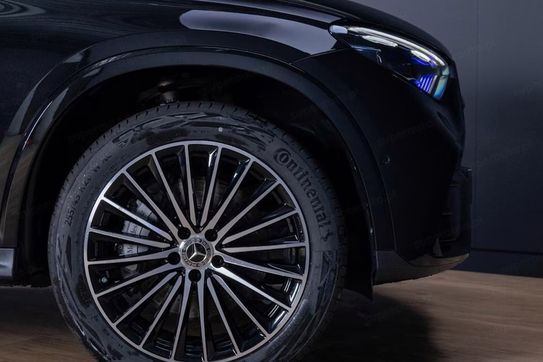 Mercedes GLC 300 e 4-Matic AMG Line