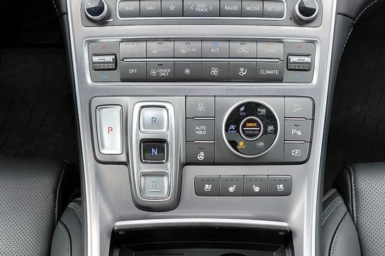 Hyundai Santa Fe 1.6 T-GDI PHEV 4WD aut