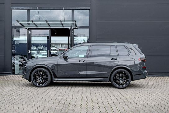 BMW X7 xDrive40d Individual Edition