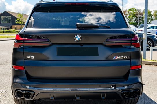 BMW X5 M60i xDrive