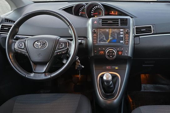 Toyota Verso 1.8 Premium