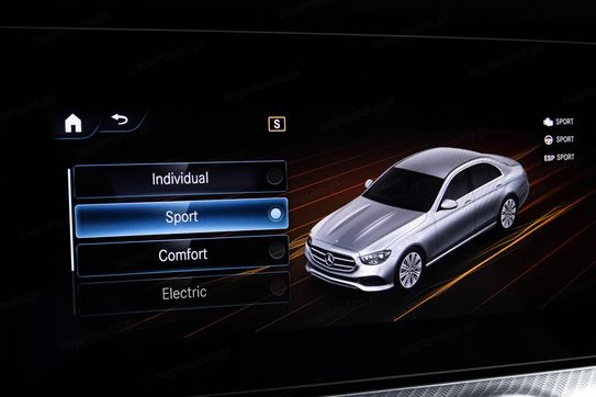 Mercedes Klasa E 300 de 4MATIC Avantgarde