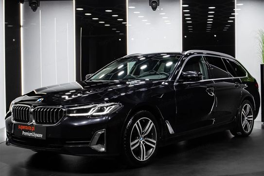 BMW Seria 5 Touring 520d Luxury Line