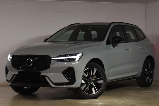 Volvo XC60 B5 AWD Plus Dark