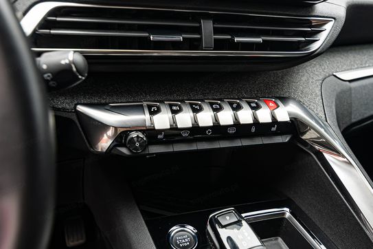 Peugeot 3008 1.2 PureTech Allure S&S
