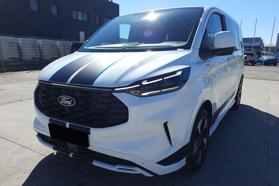 Ford Tourneo Custom 320 L1H1 Sport A8