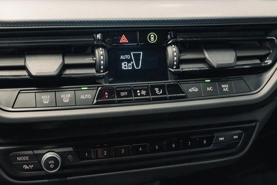 BMW Seria 1 118d M Sport aut
