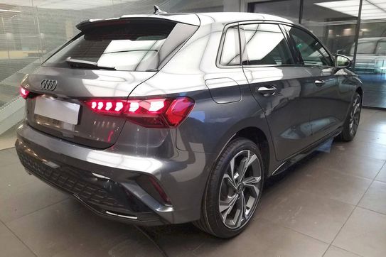 Audi A3 35 TFSI S Line Sportback