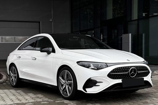 Mercedes CLA 200 AMG Line