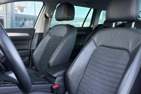 Volkswagen Passat 2.0 TDI Elegance DSG