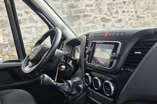 Iveco Daily 35S18 3.0