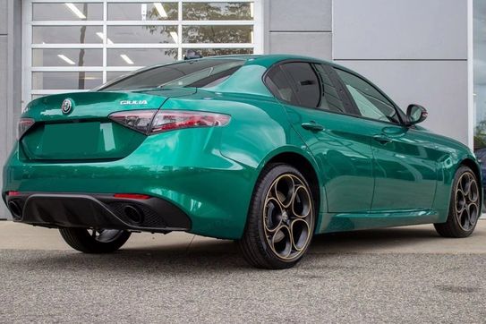 Alfa Romeo Giulia 2.0 Turbo Intensa Q4