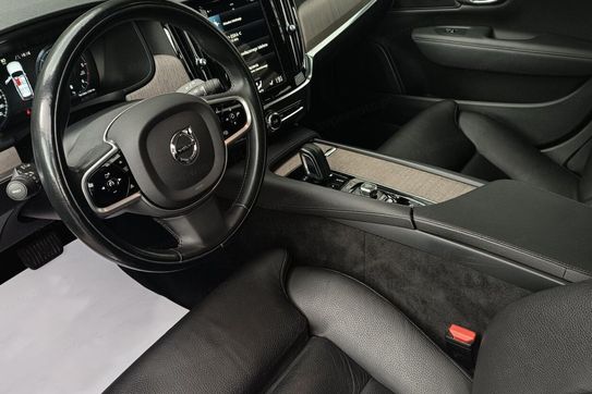 Volvo V90 B5 D AWD