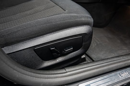 BMW Seria 5 518d  aut