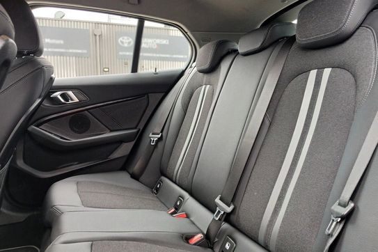 BMW Seria 1 120i Sport Line aut