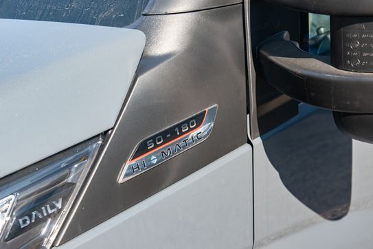 Iveco Daily 50C18 Hi-Matic Kontener 8EP + Winda