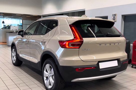 Volvo XC40 B3 Core