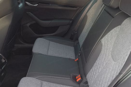 Skoda Octavia 1.5 TSI mHEV Sportline DSG