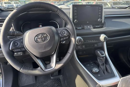 Toyota RAV4 Black Edition by JBL  2.5 Hybrid 4x4