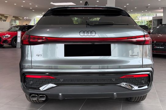 Audi Q5 TDI quattro S line Sportback